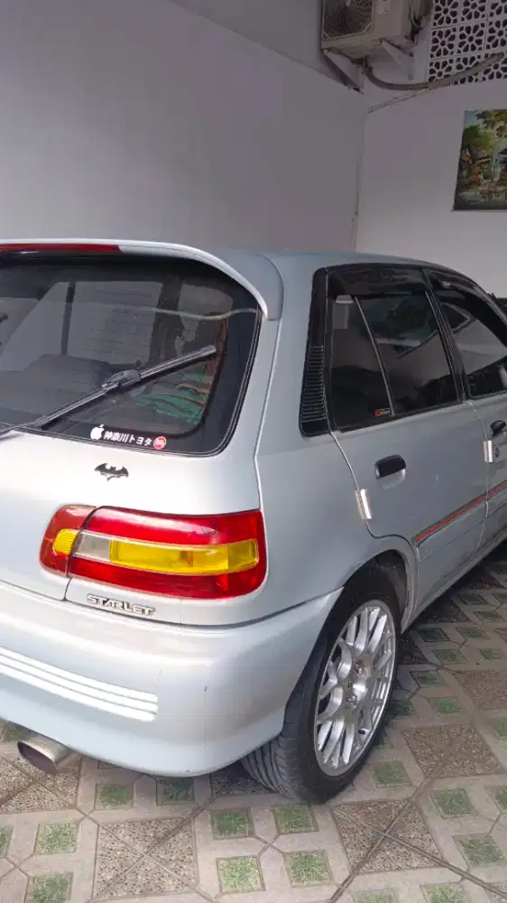 Dijual mobil toyota starlet