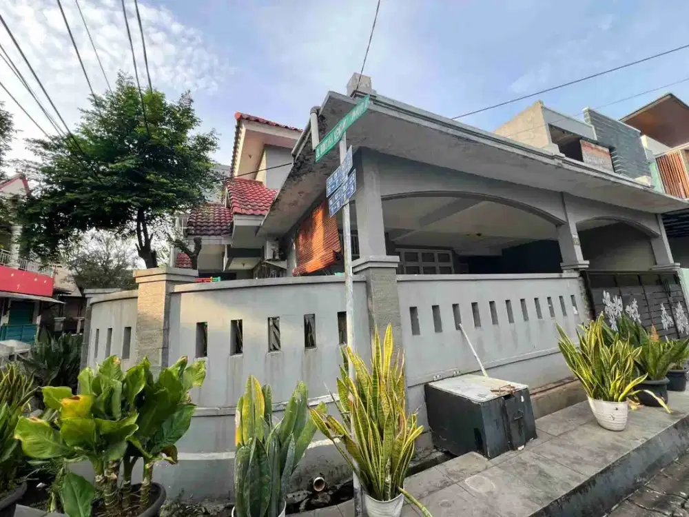 Rumah siap huni di Bintara indah Bekasi Barat