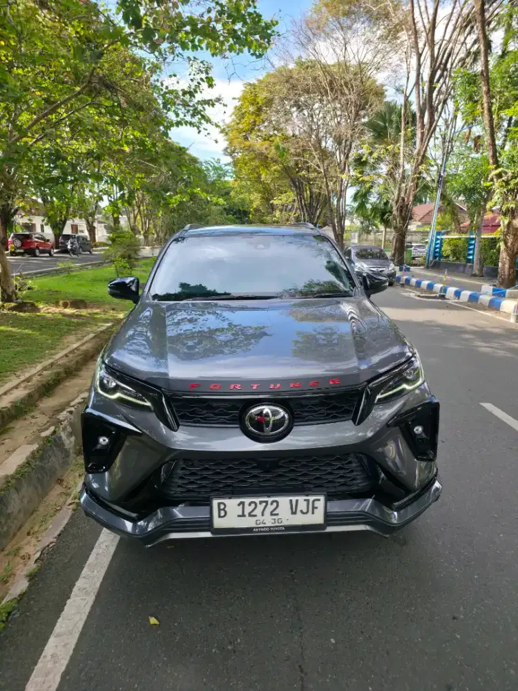 ALL NEW FORTUNER LEGENDER 2.8 GR SPORT TSS 4X2 DIESEL AUTOMATIC
