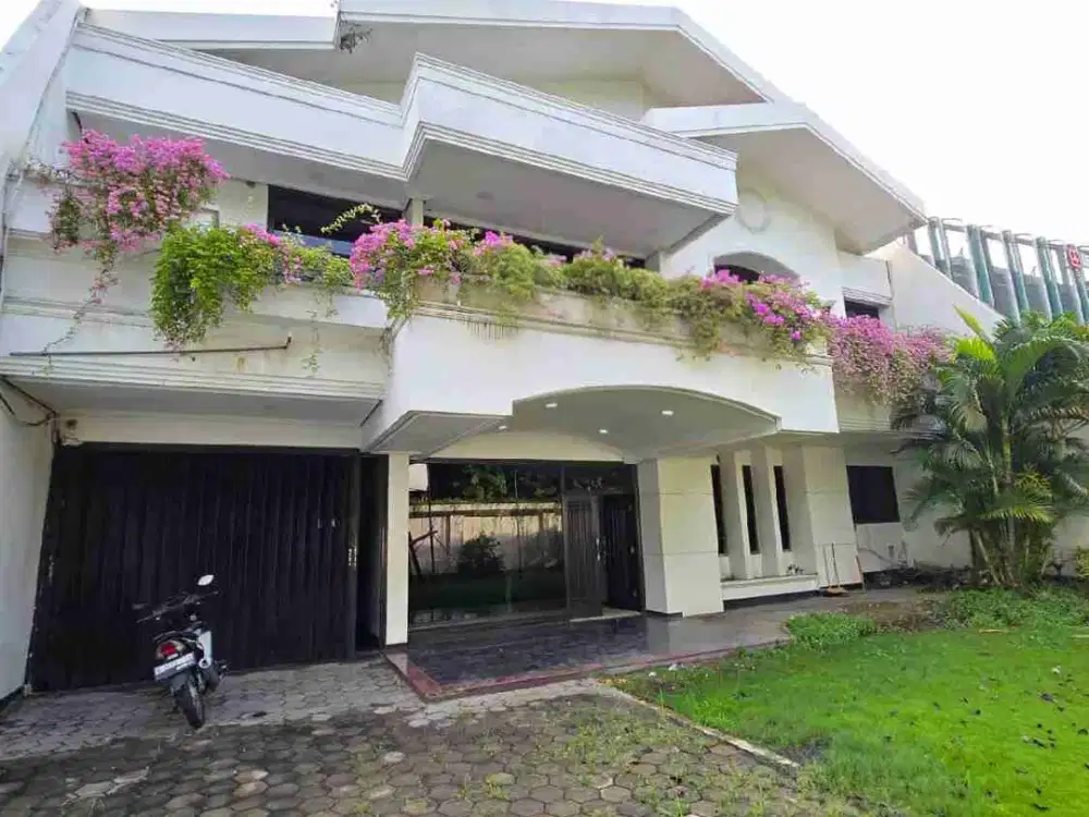 Raya Manyar Kertoarjo Disewakan Area Komersial