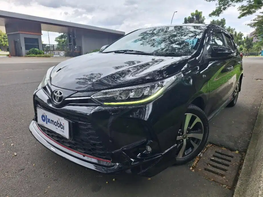 DP RENDAH Toyota Yaris 1.5 S Bensin-AT 2021 EZAS