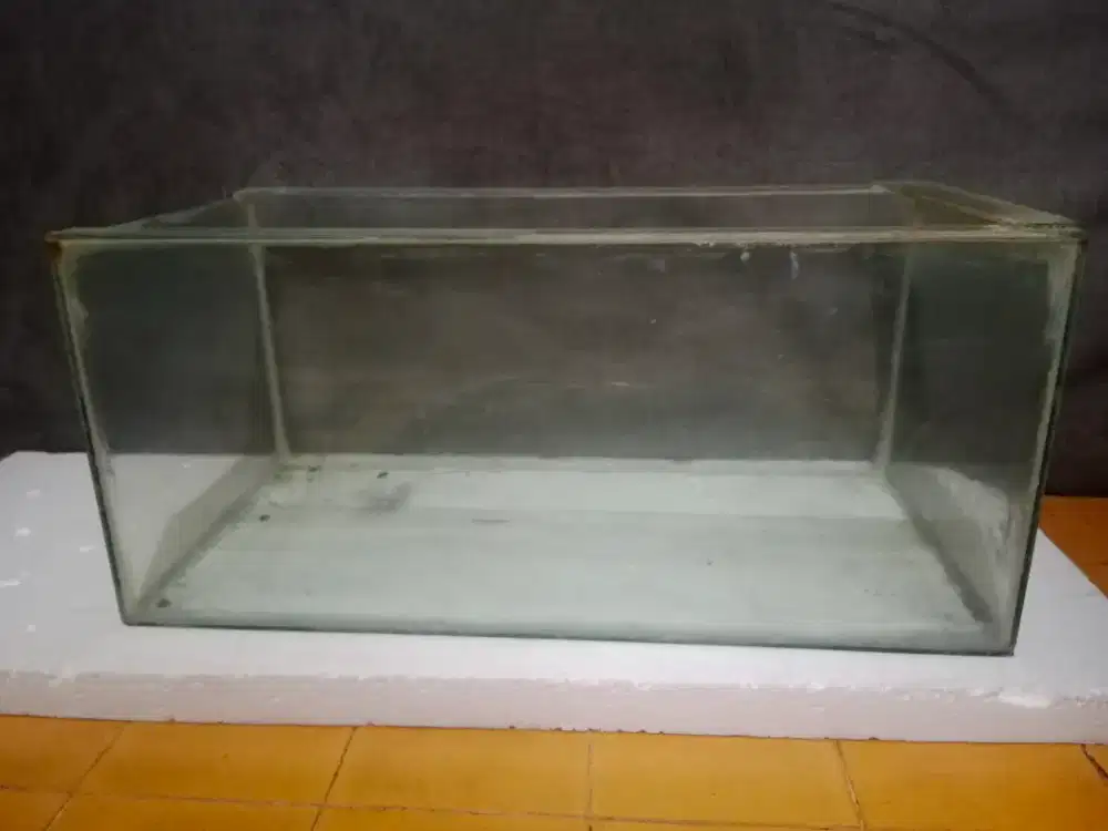 Aquarium ukuran 80x40x35