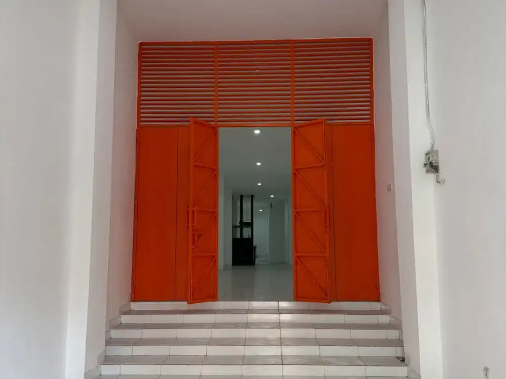 Disewakan Ruko Perniagaan Raya Uk 3,8x36 Jakarta Barat