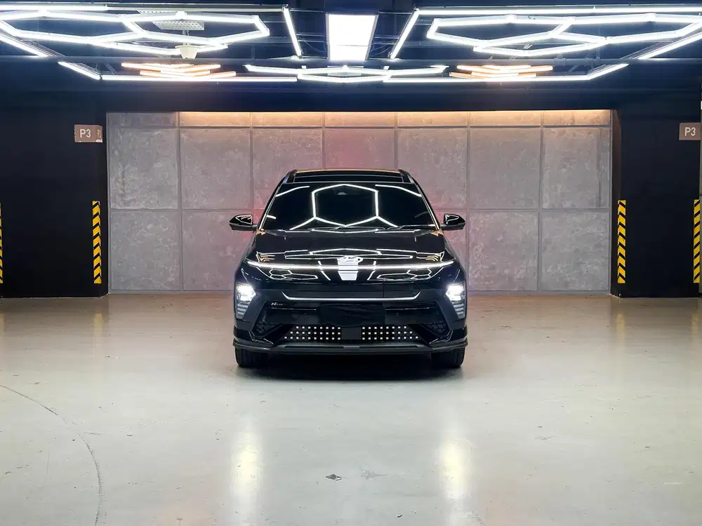 Km 27Rb HYUNDAI KONA LONG RANGE LISTRIK 2025 BLUE LINK HITAM
