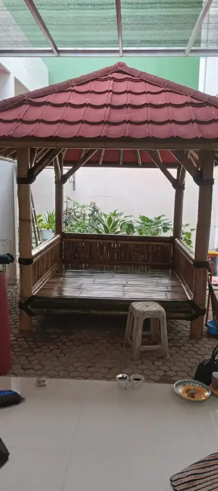 Gazebo Saung Bambu