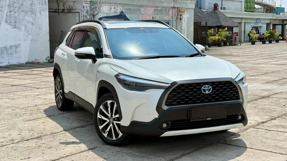[KM 30.000AN]TOYOTA COROLLA CROSS 1.8 HYBRID AT PUTIH 2022 NON GR HEV