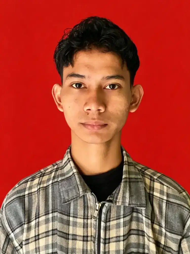 Mencari pekerjaan, pengalaman (waiter, kasir, pramuniaga, kitchen staf