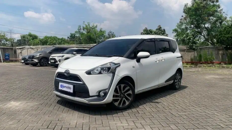 DP RENDAH Toyota Sienta 1.5 V Bensin-AT 2019 PFYS