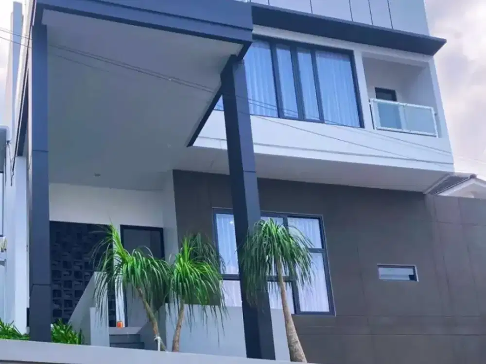 DIJUAL RUMAH VILLA BATU 2 LANTAI - NYAMAN AMAN & STRATEGIS