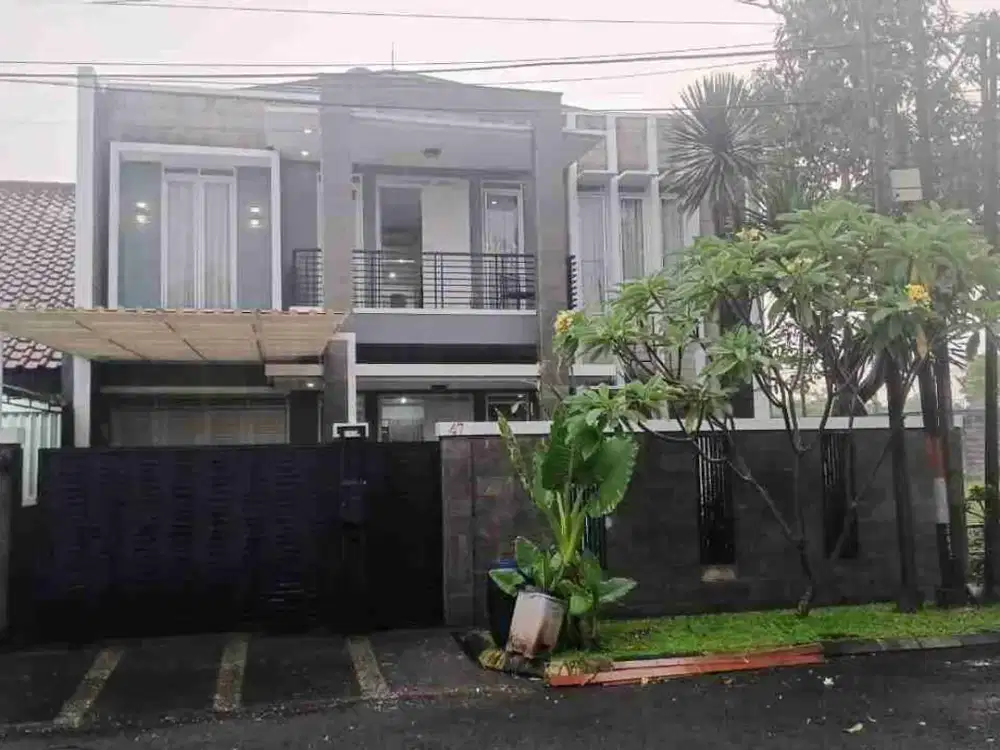 Rumah Mewah di Batununggal Indah Estate Luas Bangunan 350 harga 4.3 Milyar Nego
