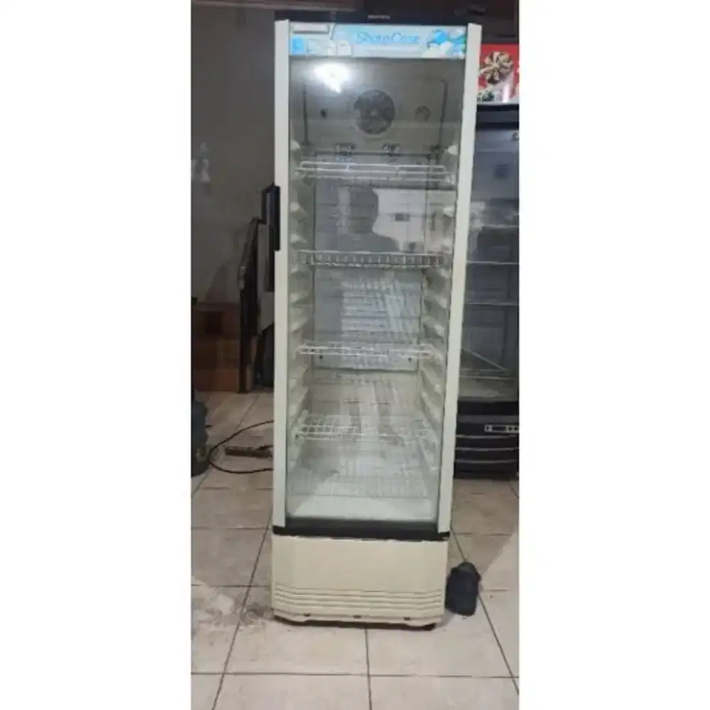 Showcase merk polytron