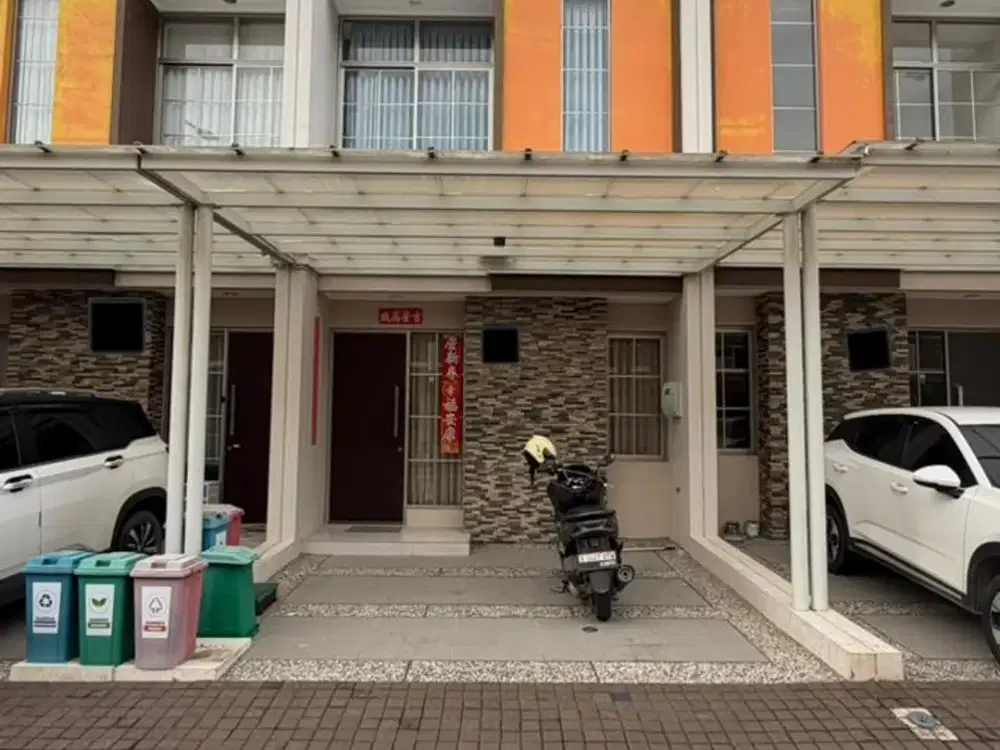 Disewakan Rumah PIK2 2+1 Kamar Tidur Ukuran 4,5x12,5 - Sudah Ada AC