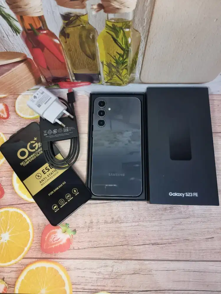 samsung S23 fe 8/256 super istimewa