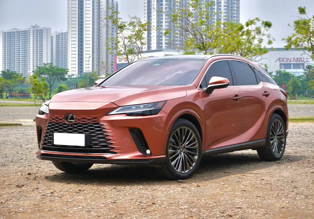 Lexus RX350h Hybrid
Facelift Luxury A25A-FXS 2023