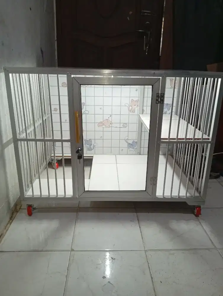 Kandang kucing alumunium