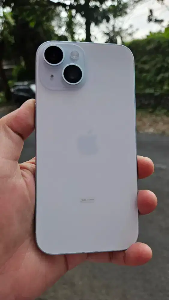Iphone 15 128GB Resmi iBox Blue 2minggu pakai