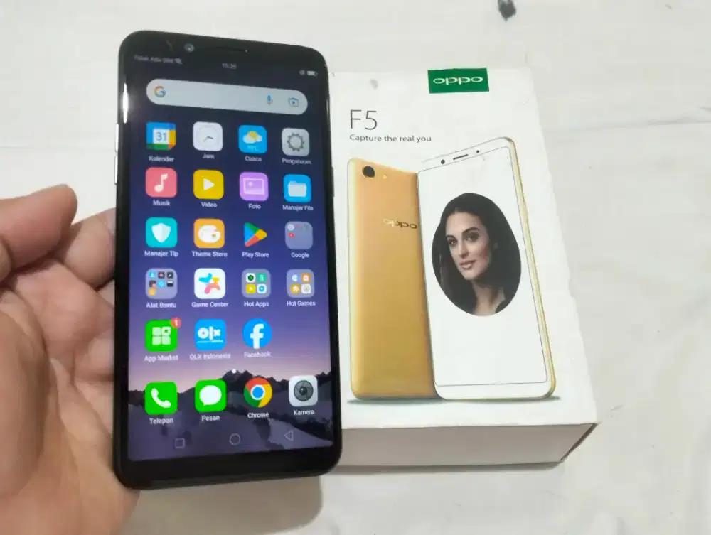 BUTUH UANG OPPO F5 RAM 4GB / 64GB 4G LTE Duos 6in Fingerprint Face iD