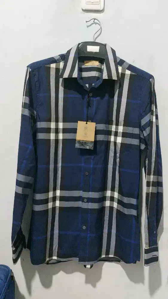 kemeja burberry biru shirt lengan panjang