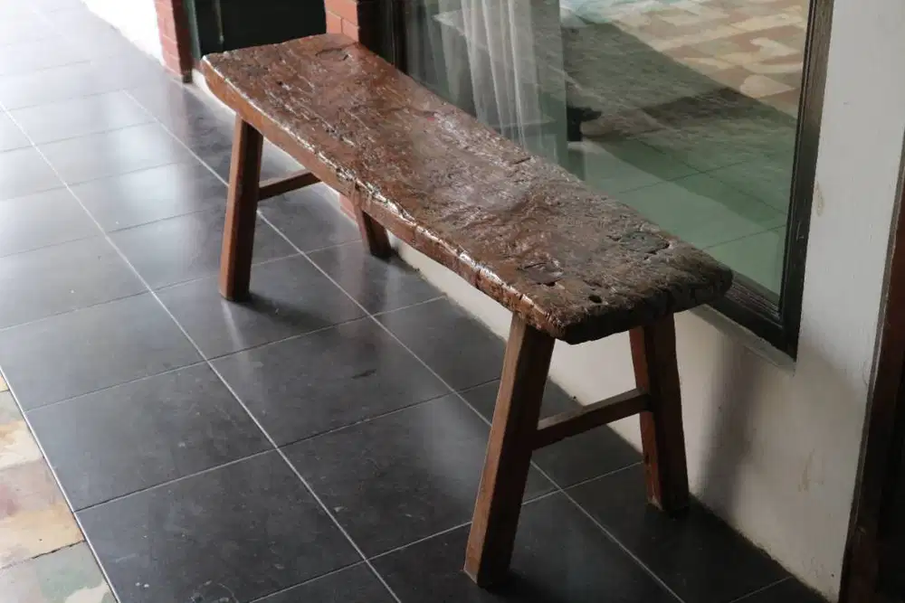 Bangku Kayu Rustic Antik – Solid Wood Bench Vintage (Japan Wabi Sabi)