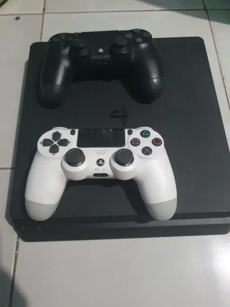 PS4 SLIM 1TB CUH 22 Seri Terbaru
