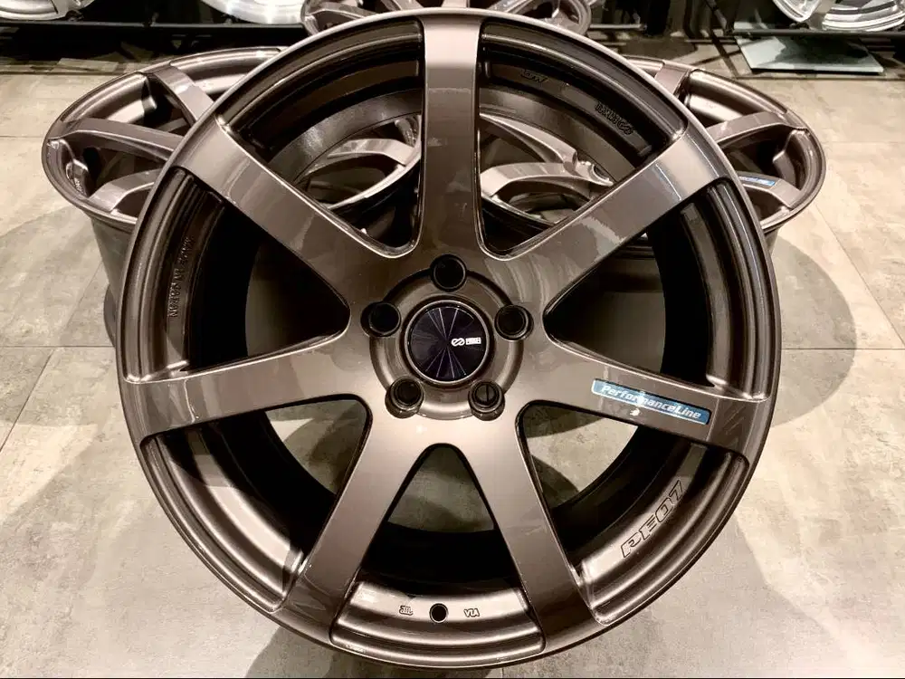 Velg Enkei PF07 Japan, R-18, Lebar 9.5, PCD 5x114