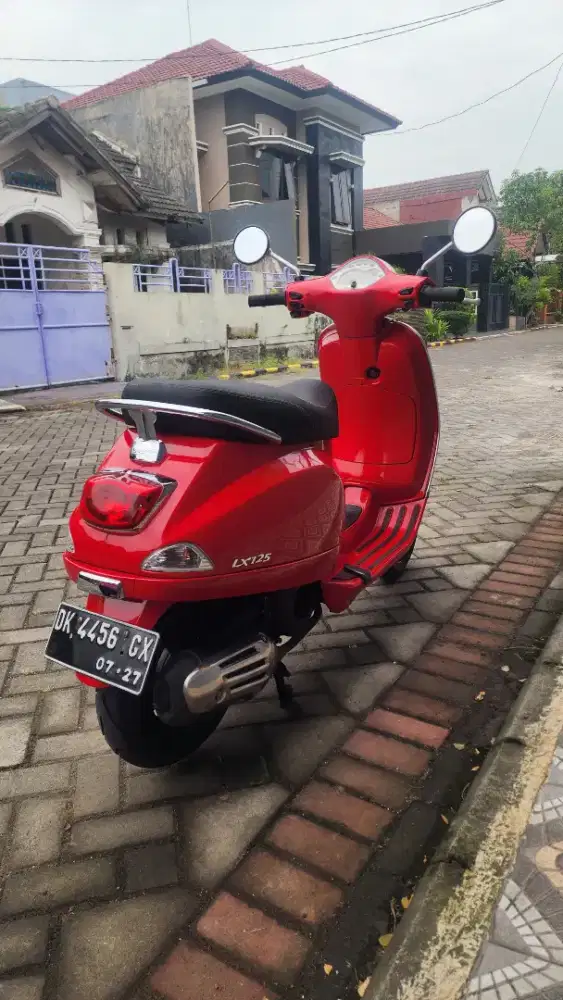 Vespa Lx 125  i-Get 2017 odo 25rb