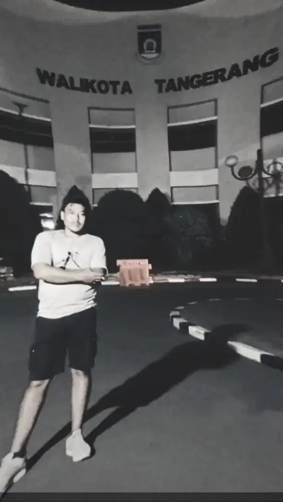 Cari pekerjaan secepatnya