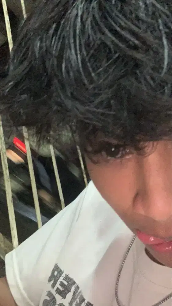 mencari pekerjaan apa saja