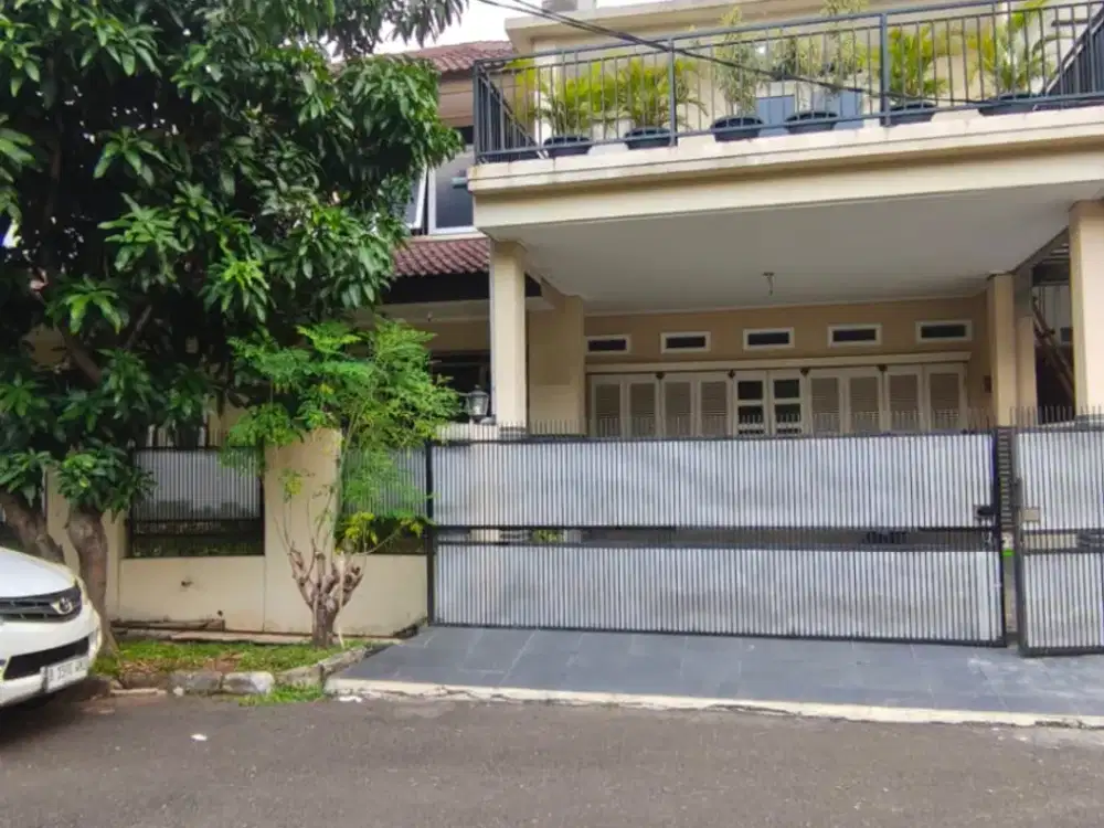 Dijual Rumah Strategis Dekat Jakarta Japanese School di Sektor 9 Bintaro Td-16660