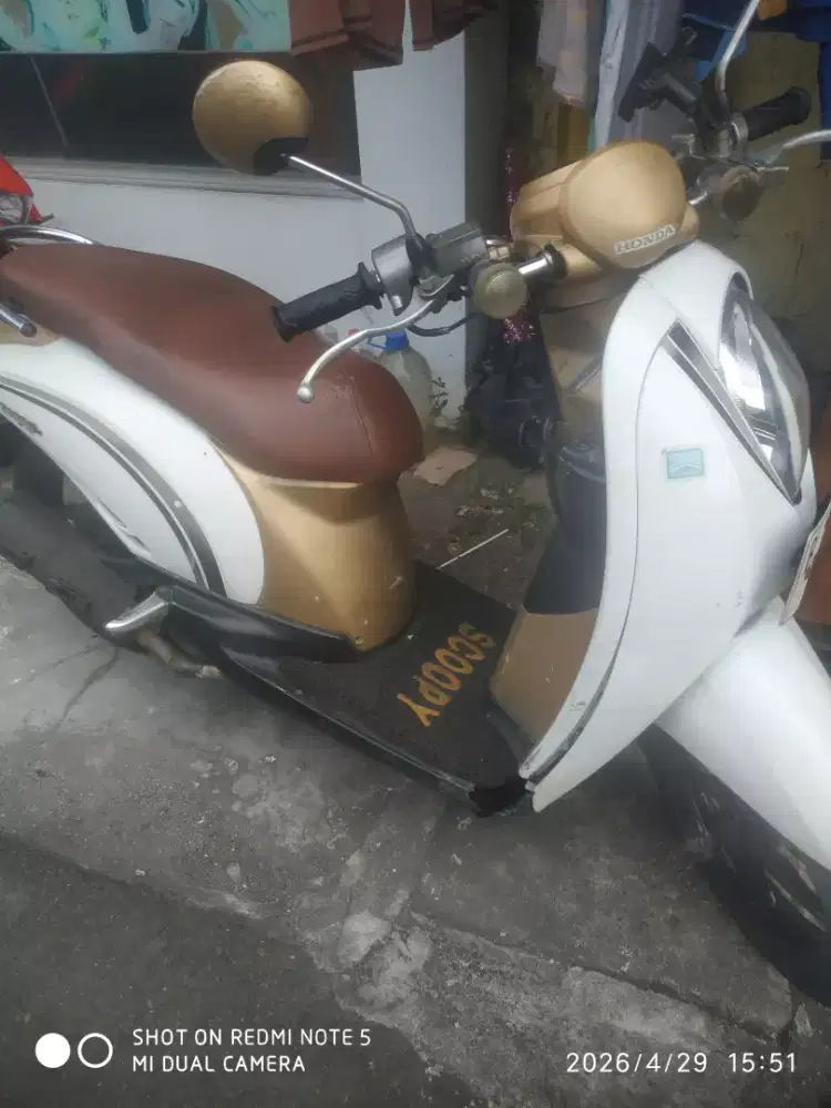 Honda Scoopy 2011