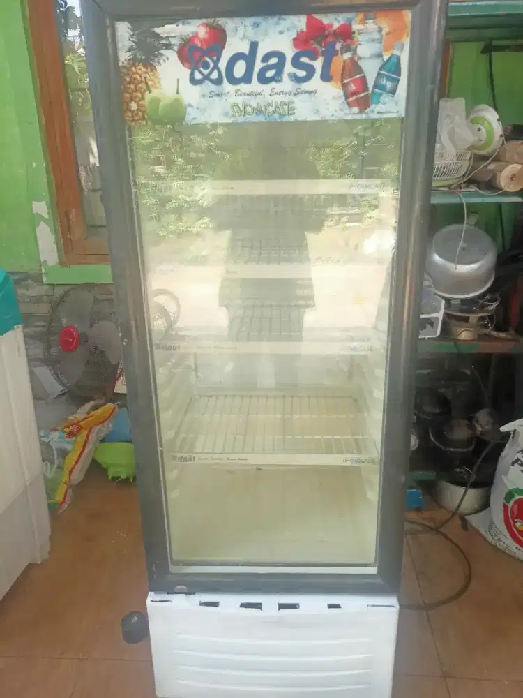 Showcase Dast 4 rak sawangan pasir putih