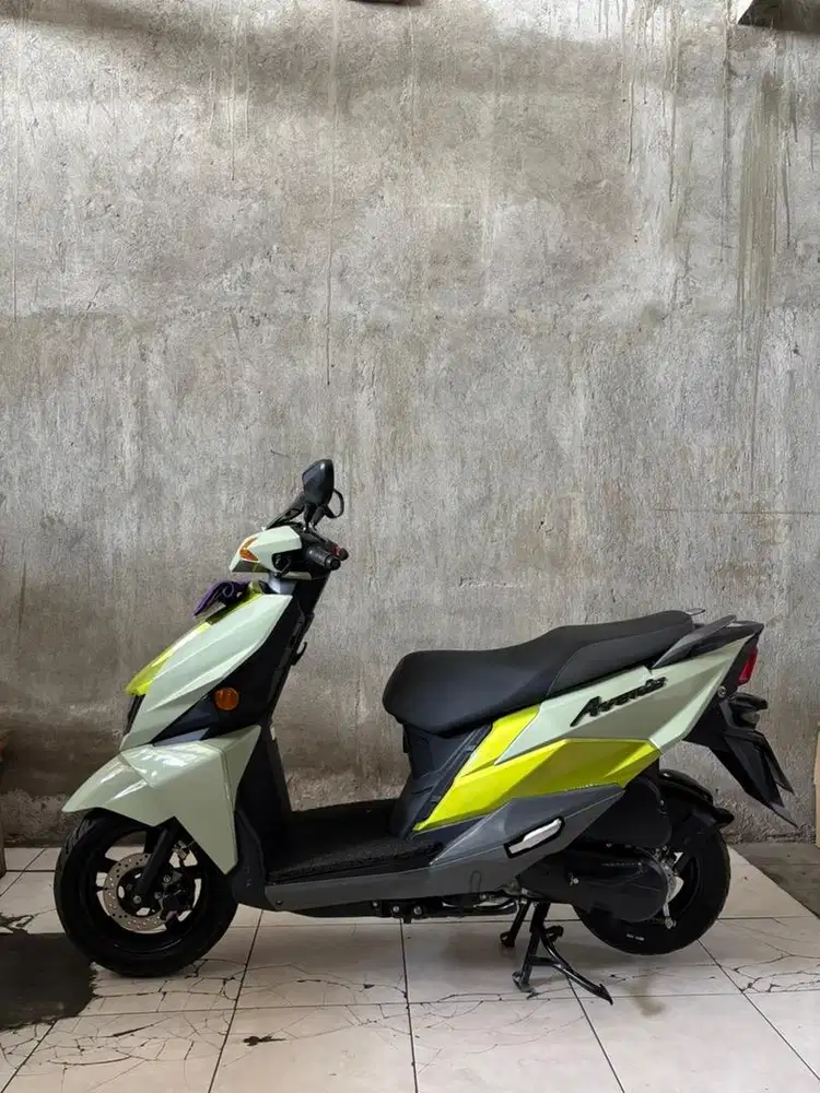 Suzuki Avenis 125