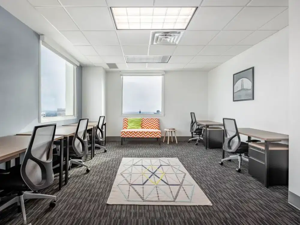 Akses satu harga ke ruang kerja, kantor virtual, dan ruang rapat di Regus Menara Bidakara 1