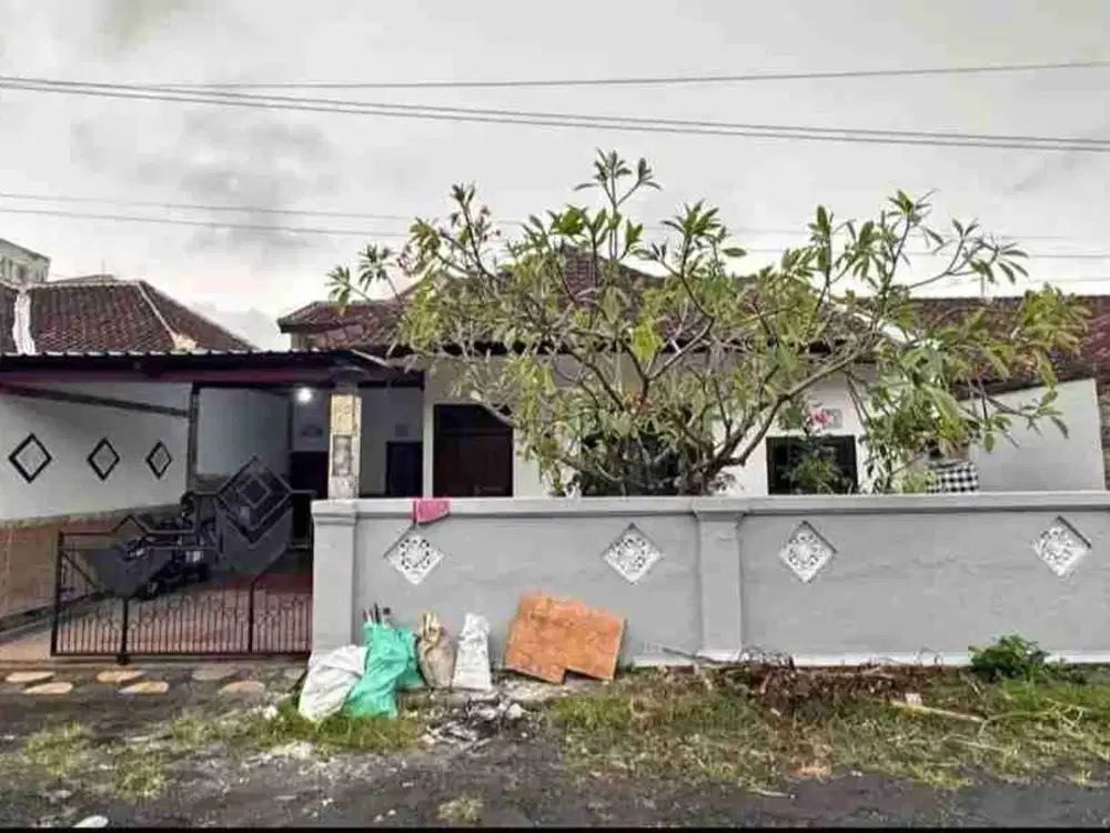 Di kontrakan rumah jalan Tukad Pancoran , Panjer , Denpasar , Bali