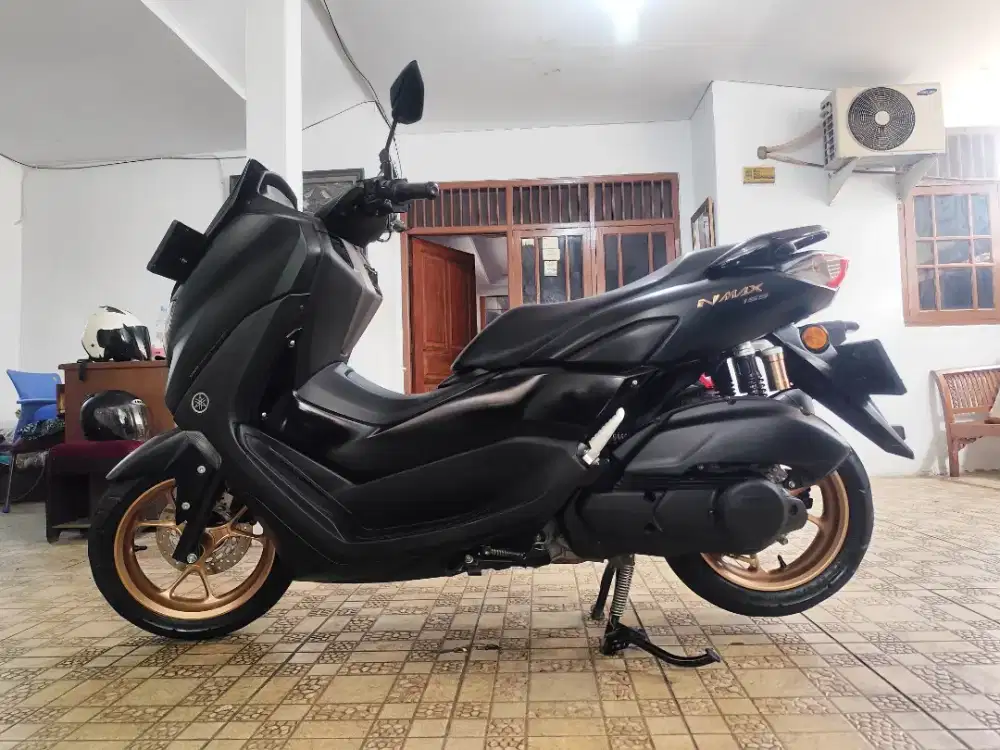 YAMAHA NMAX 2021 KM 10 RB AN MULUS ORI