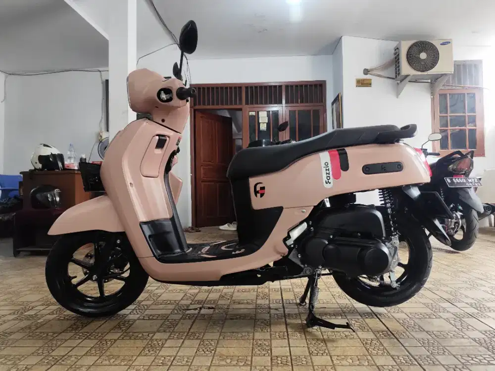 YAMAHA FAZZIO 2025 KM 1,900 AN MULUS ORI