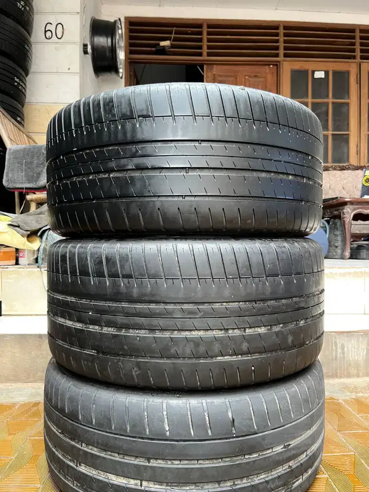 Ban Michelin Pilot Sport RFT  275 30 r20  2Pcs