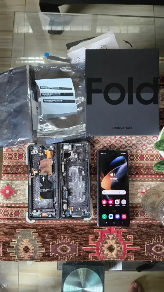 Samsung galaxy fold 4 12/512 minus lcd foldable