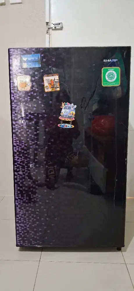 Kulkas 1 pintu sharp warna purple heart