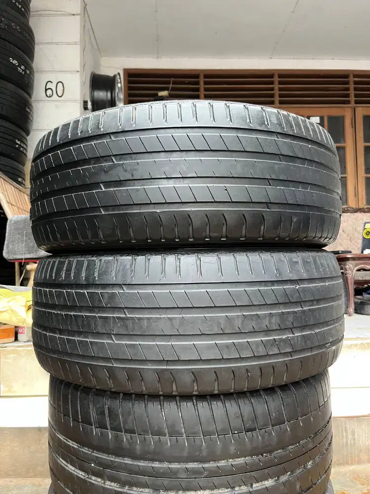 Ban Michelin Latitude Sport 3  235 55 r19  2Pcs