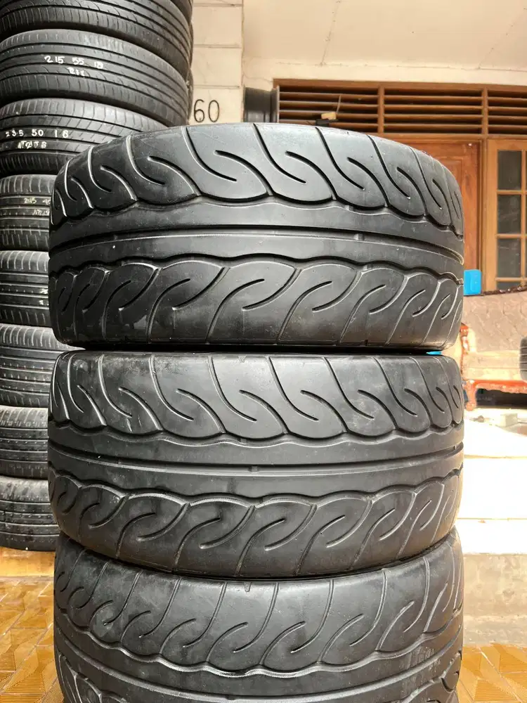 Ban Yokohama Advan Neova  245 35 r19  2Pcs