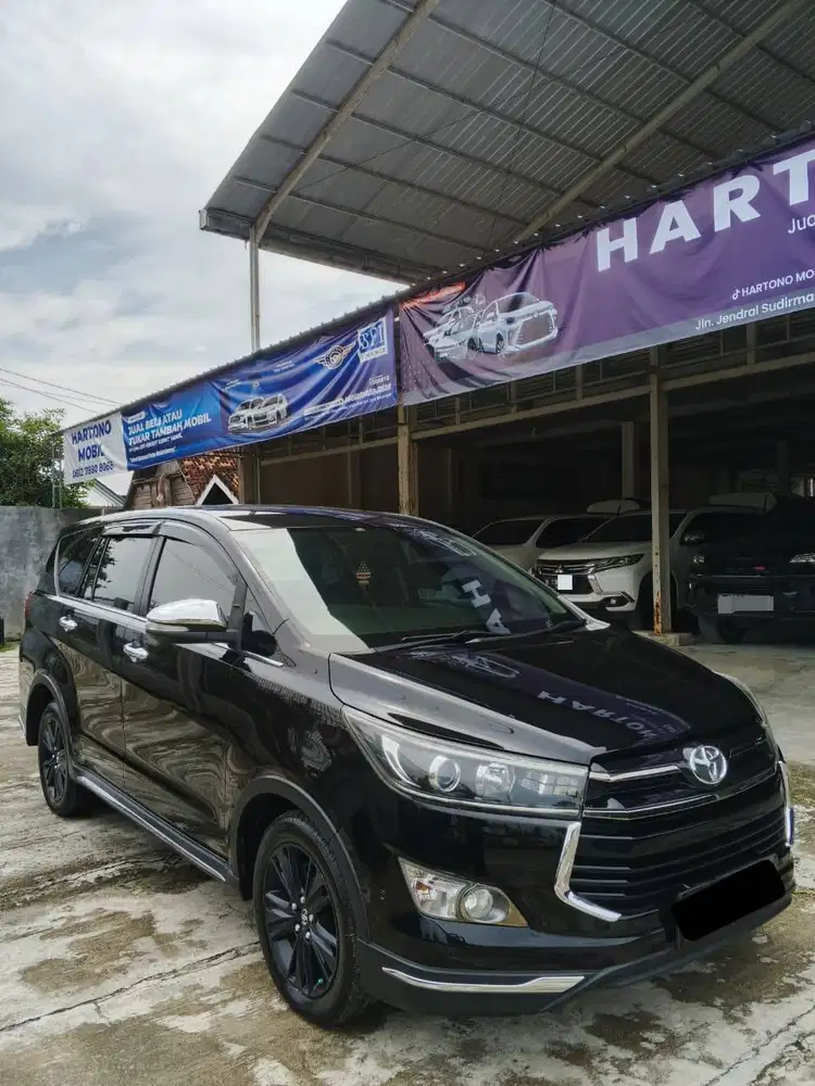 VENTURER 2.4 Manual Transmisi tahun  2017