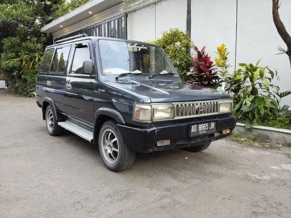 Toyota Kijang SGX 1.8 mt 1995