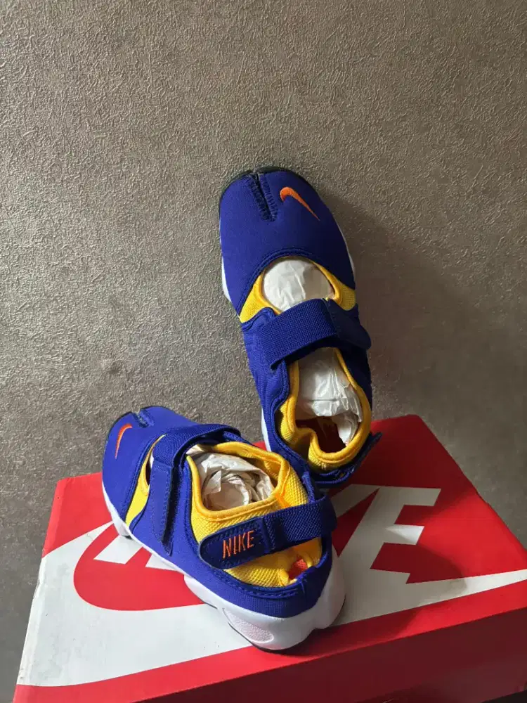 Jual sepatu nike air rift