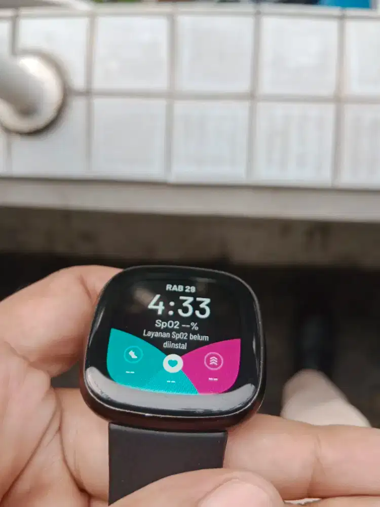 Jual fitbit versa 3