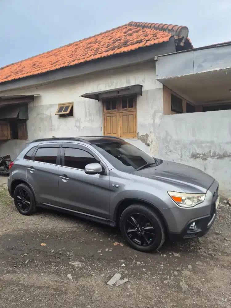 Dijual mitsubishi outlander sport gls 2013