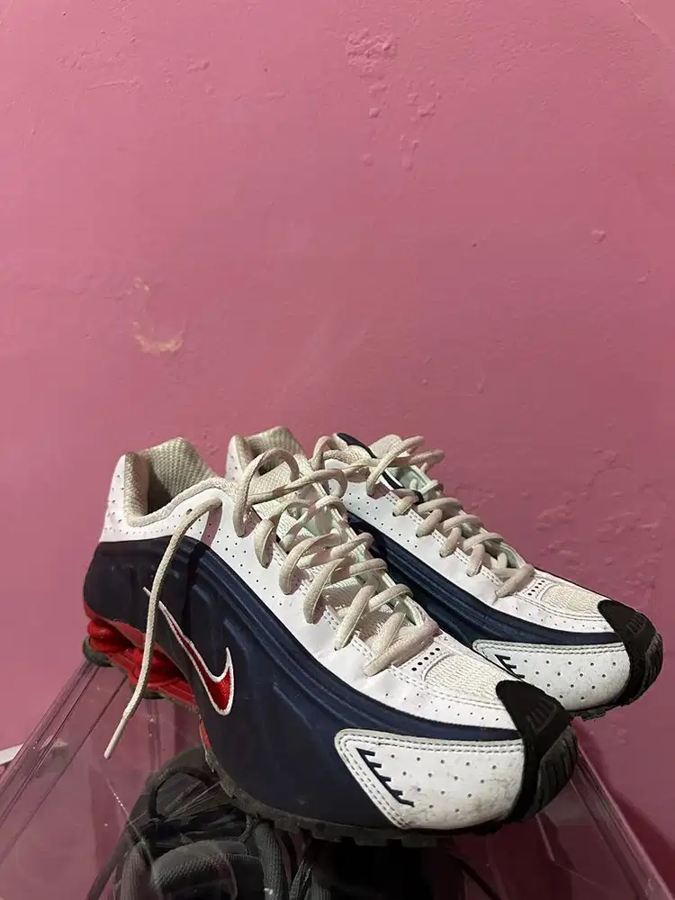 Nike shock r4 uk 40,5