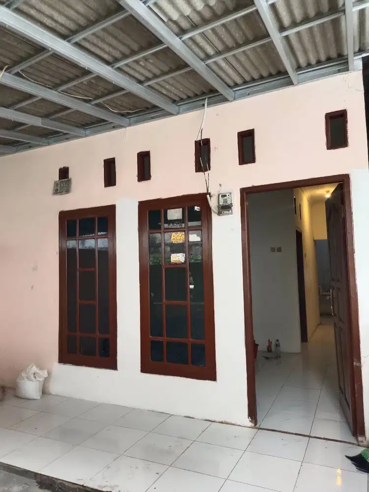 Dikontrakan rumah petakan