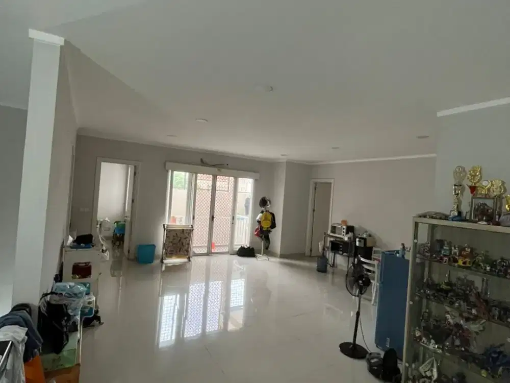 Rumah di Komplek Grand Orchard Ebony Kelapa Gading