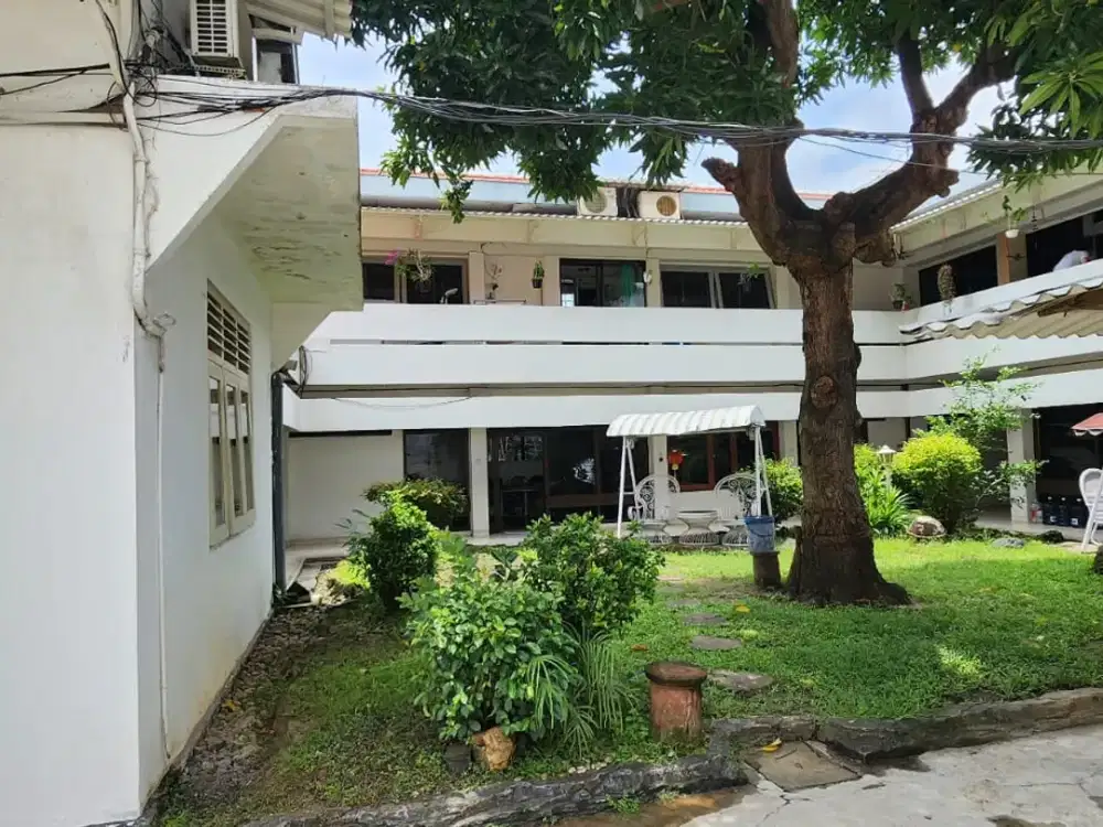 Jual Rumah Pusat Kota Surabaya, Lokasi Strategis